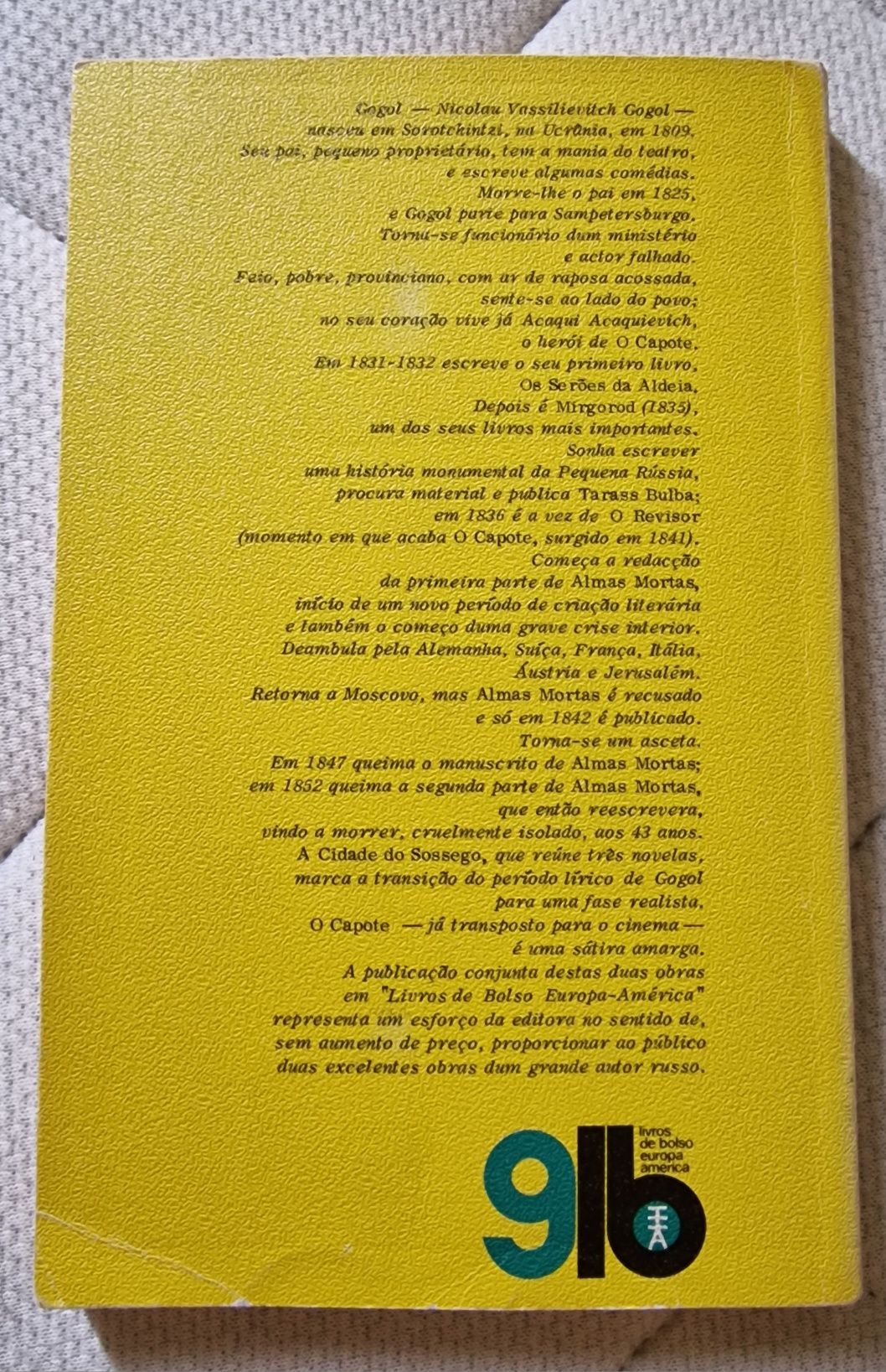 A cidade do sossego e O capote, Nicolau Gogol