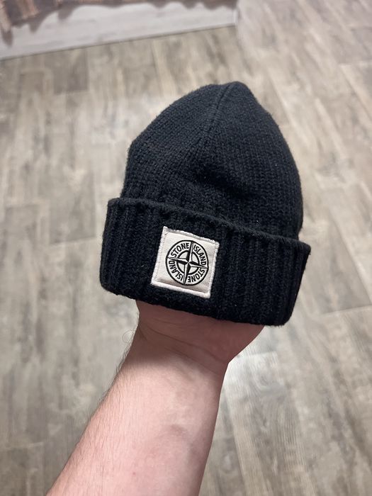 Шапка Stone island