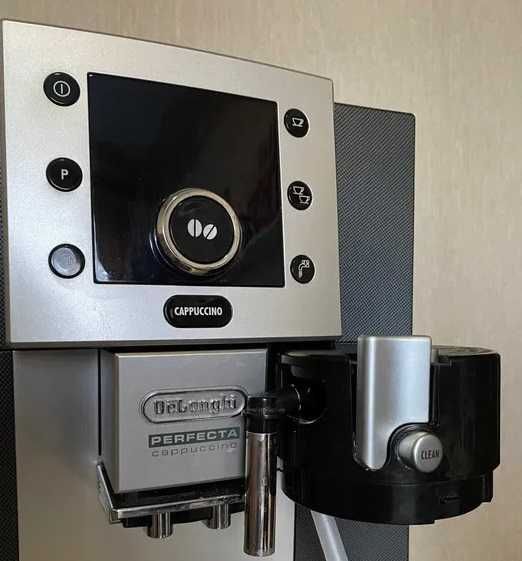 Продам Кофеварку Delonghi Perfecta Cappuccino  + ПОДАРОК