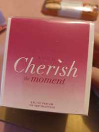 Perfum cherish the moment avon