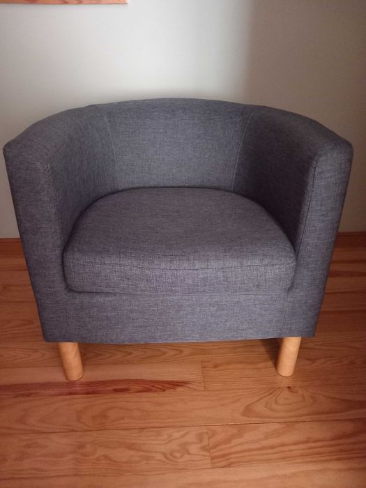 Poltrona/Sofá pequeno individual