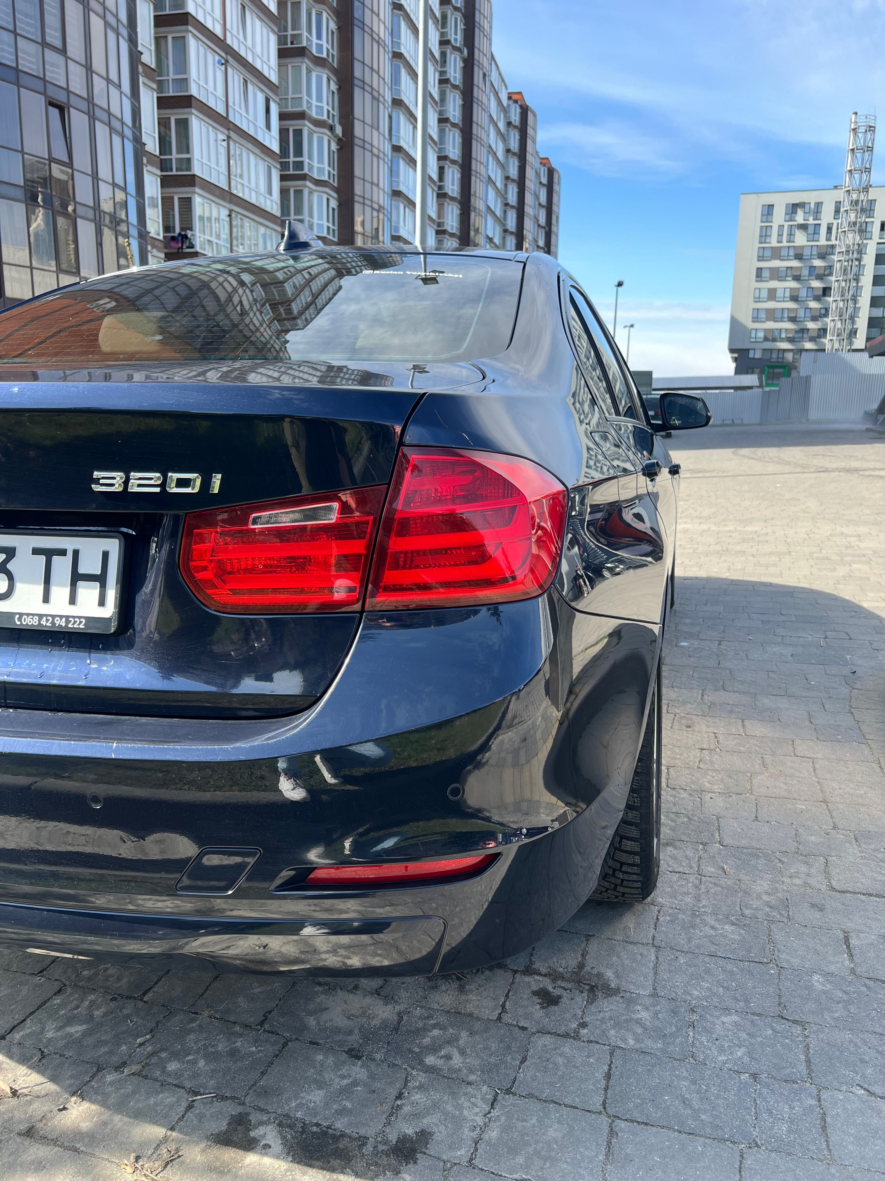 Bmw 3 Series xDrive .