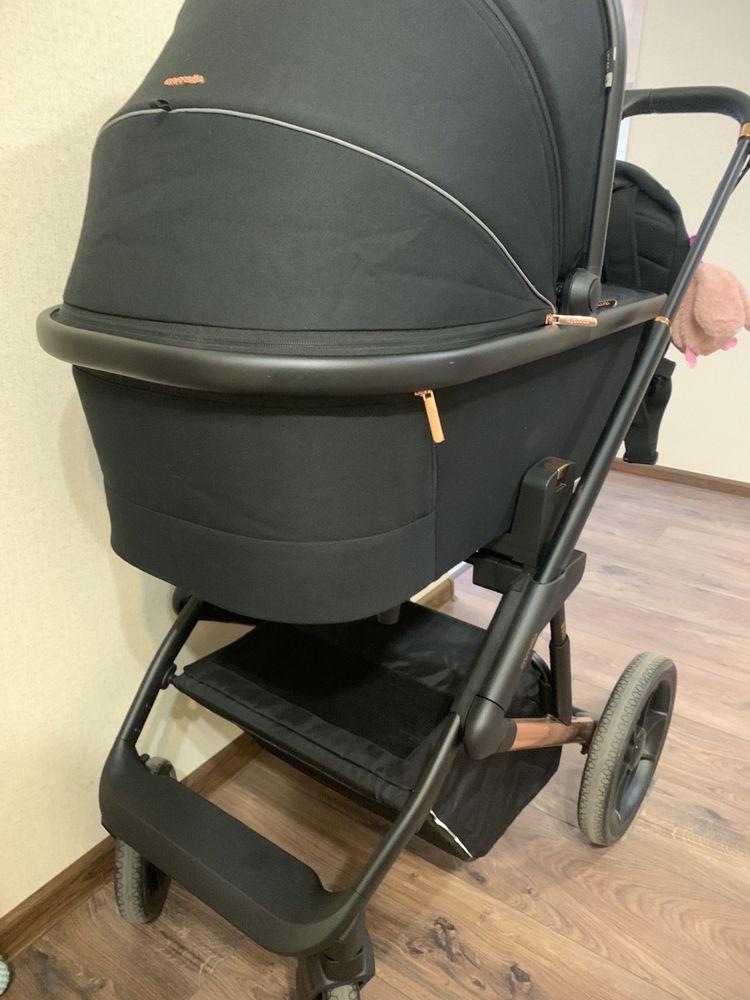 Продам дитячу коляску Carrello Sigma 2в1