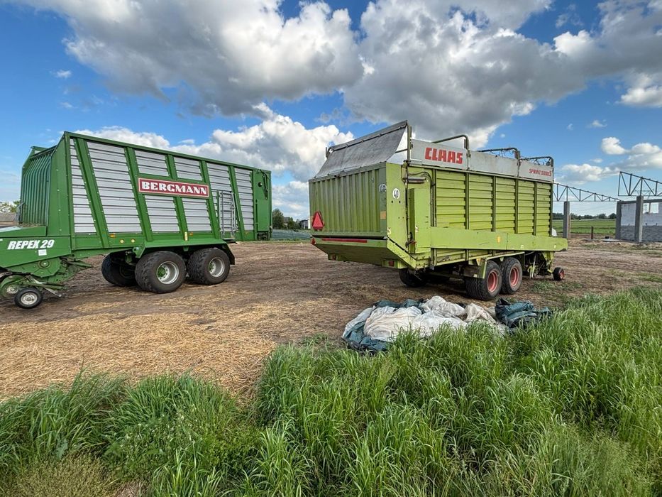 Przyczepa samozbierająca Claas sprint 5000