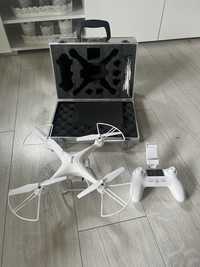 Dron Potensic T25 z kamerą
