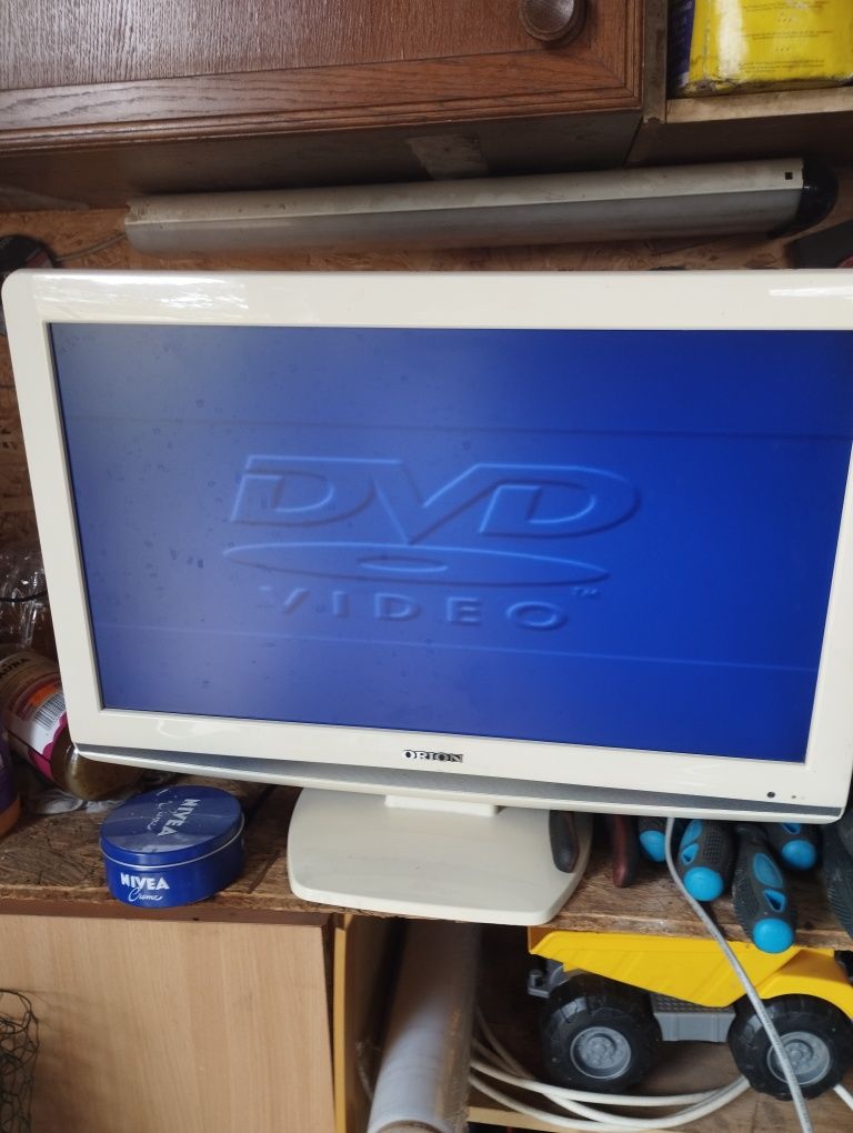 Orion 22" Monitor PC Telewizor odtwarzacz DVD+pilot