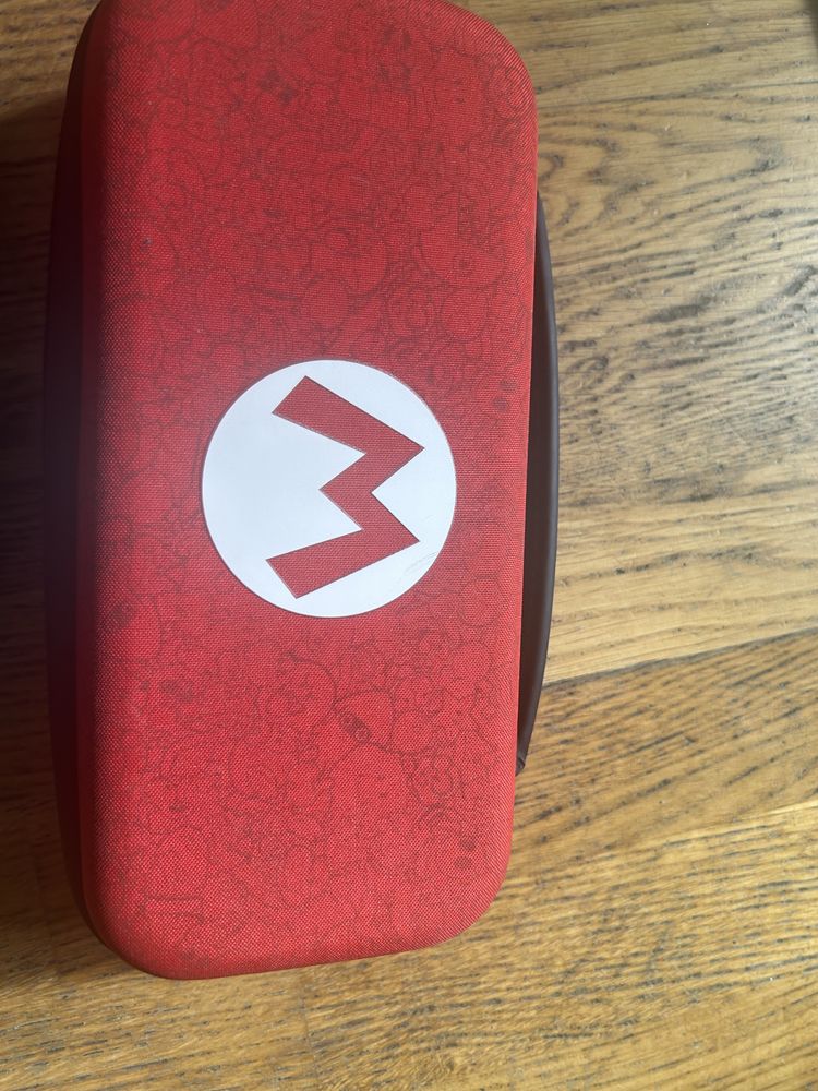 Nintendo switch z 2 grami