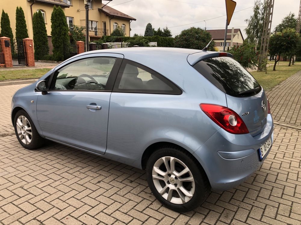 Opel Corsa 2013r 1,4 benzyna + LPG