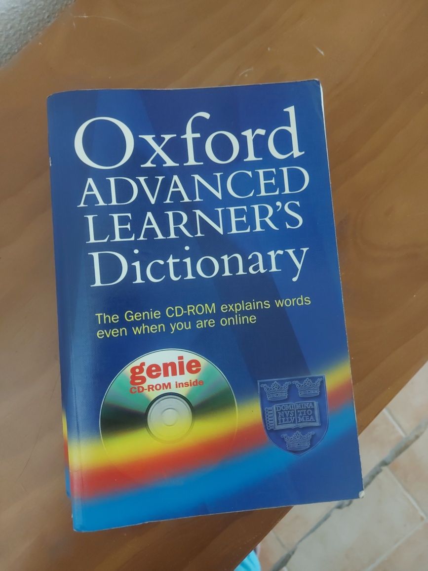 Vendo dicionário Oxford