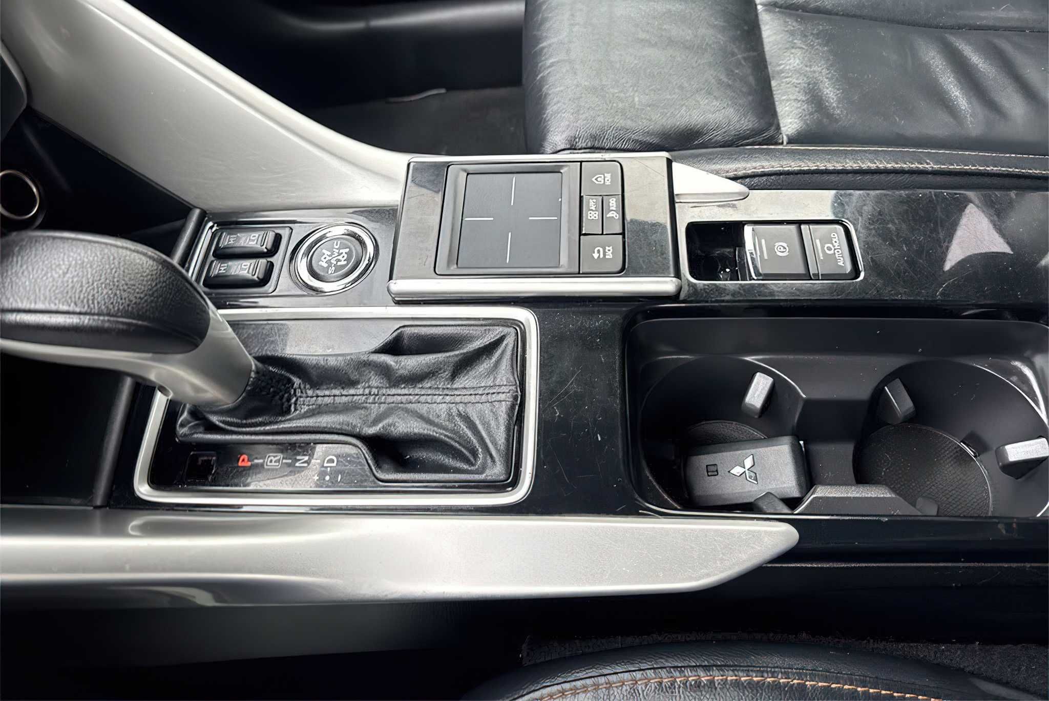Mitsubishi Eclipse Cross  2020