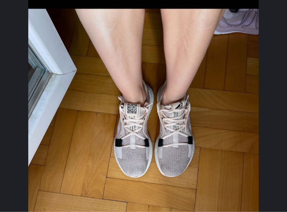 adidas SenseBoost Go 'Linen Black' G26948 Stan idealny rozmiar 39