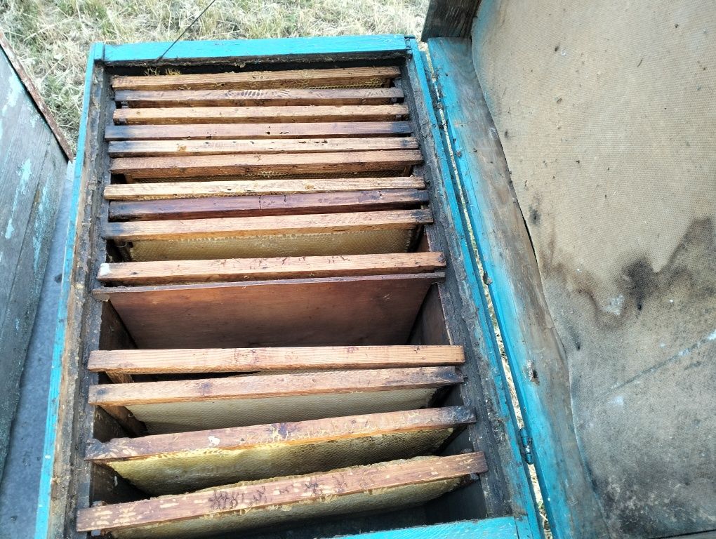 Продам улья "лежаки".