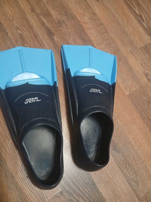 Ласти для басейну