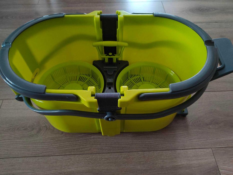 Mop Platinum z dwoma obrotowymi talerzami