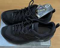 Nowe LOWA buty trekingowe niskie 46.5 czarne