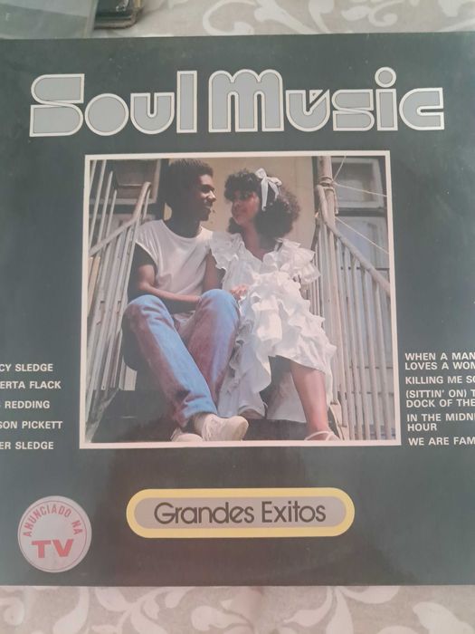 Lote de 18 discos de vinil (anos 70 e 80)