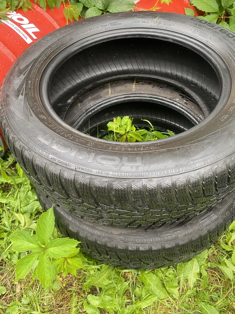 Nokian WR D4 205/60 R16 2szt zima Winter