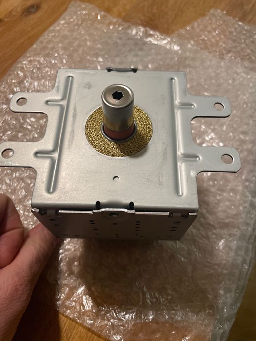 Magnetron (Electrolux Aeg) Nowy!