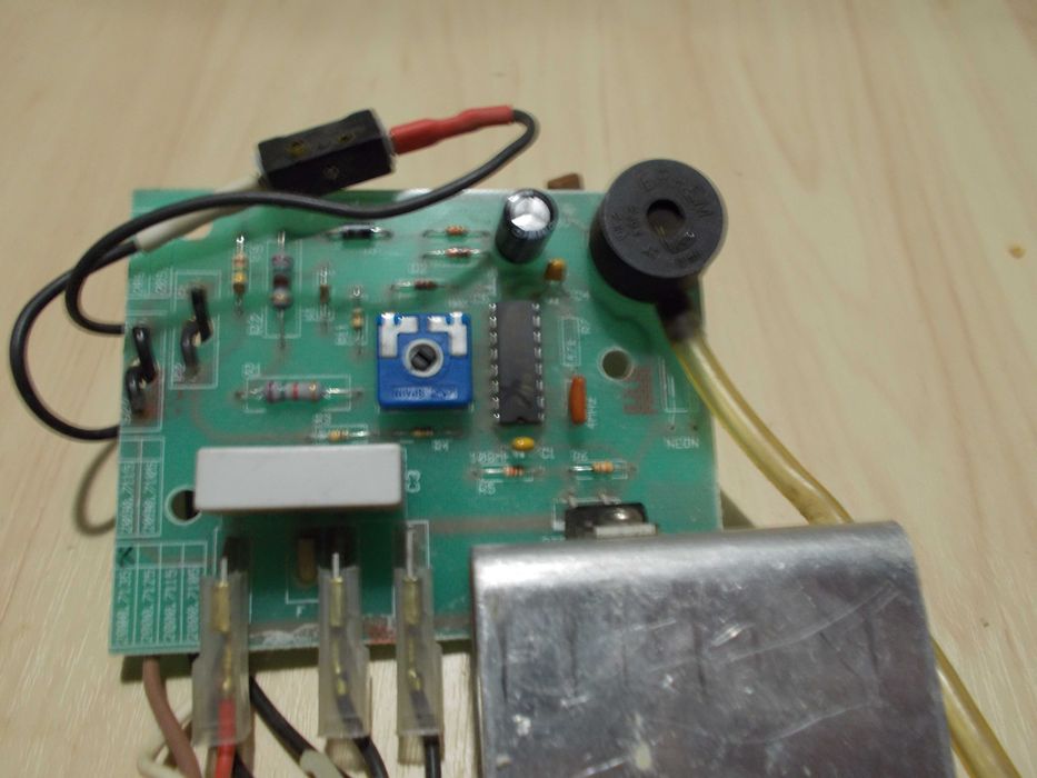 Электродвигатель  в капсуле от 1700w пылесоса, Запчасти