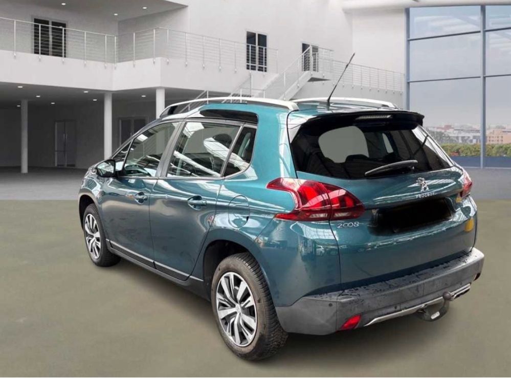 Peugeot 2008 1.2 PureTech Blue Lion