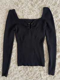 Czarny sweter damski z prążkowanej dzianiny One Size (S/M)