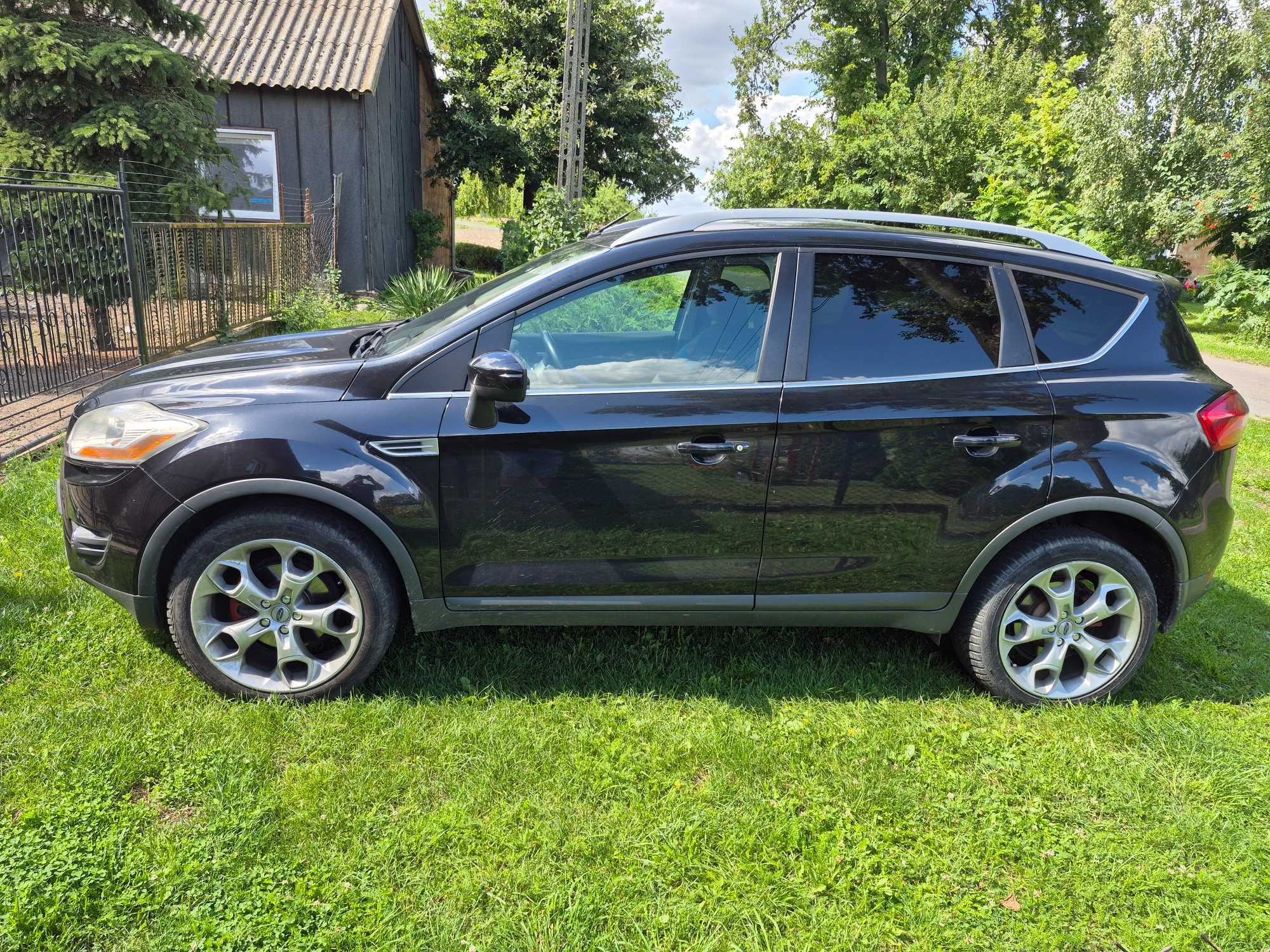KUGA 2009 Łódz .Stan B.dobry , prywatna osoba.