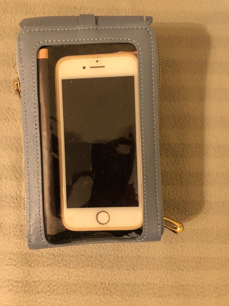 Torebka ma telefon z funkcja portfela,