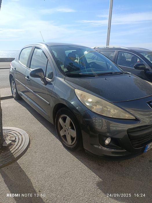 Peugeot 207 5 lugares
