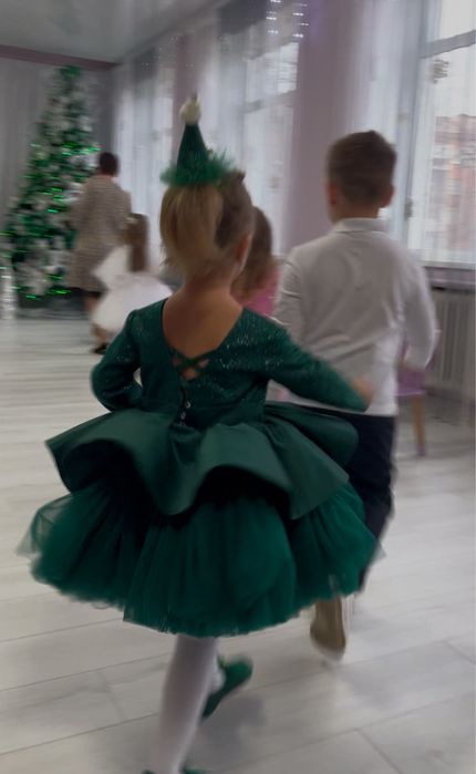 Сукня новорічна