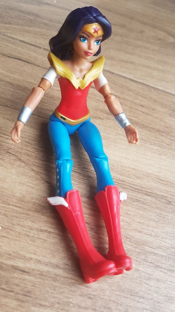 Figurka Wonder Woman Mattel DC Comics 2015