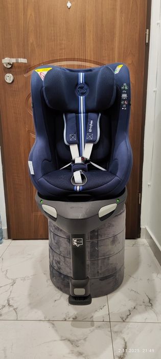 Fotelik samochodowy firmy cybex