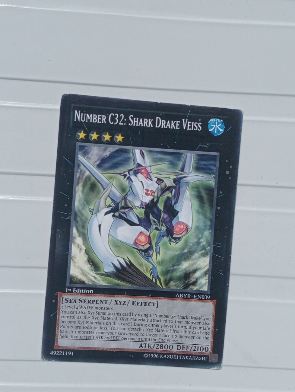Carta Yu-Gi-Oh "Number C32: Shark Drake Veiss"