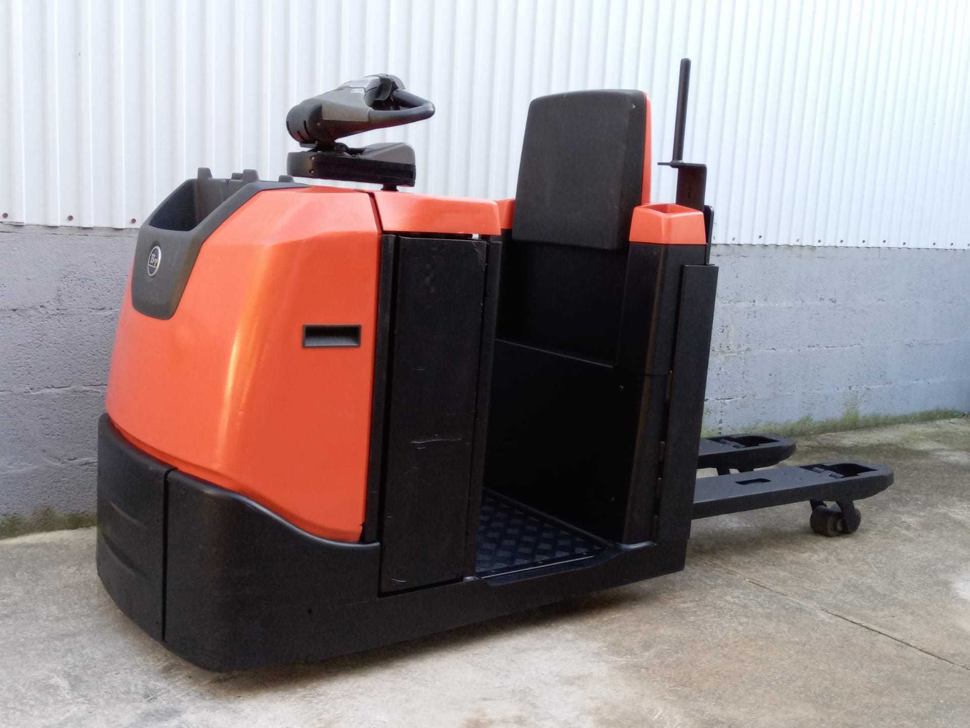 Preparador de Encomendas BT OSE-250 | Elétrico | 2.5T | Com Carregador