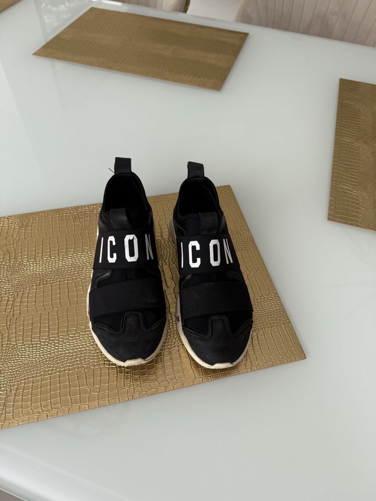 Dsquared Icon sneakersy czarne 36