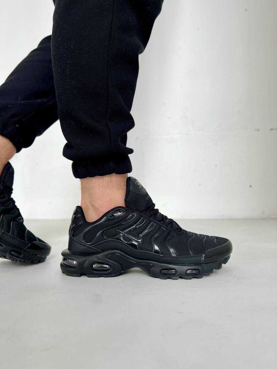 Жіночі кросівки Nіке Air MAX чорний 99549 ТОП