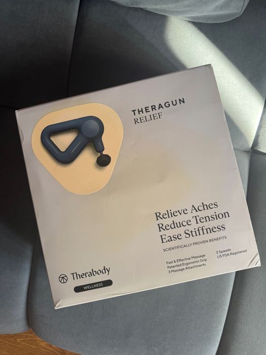 Therabody Theragun relief wellness перкусійний масажер