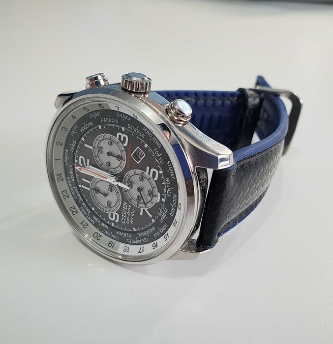 Citizen Eco-Drive Chronograph World Time + gratis