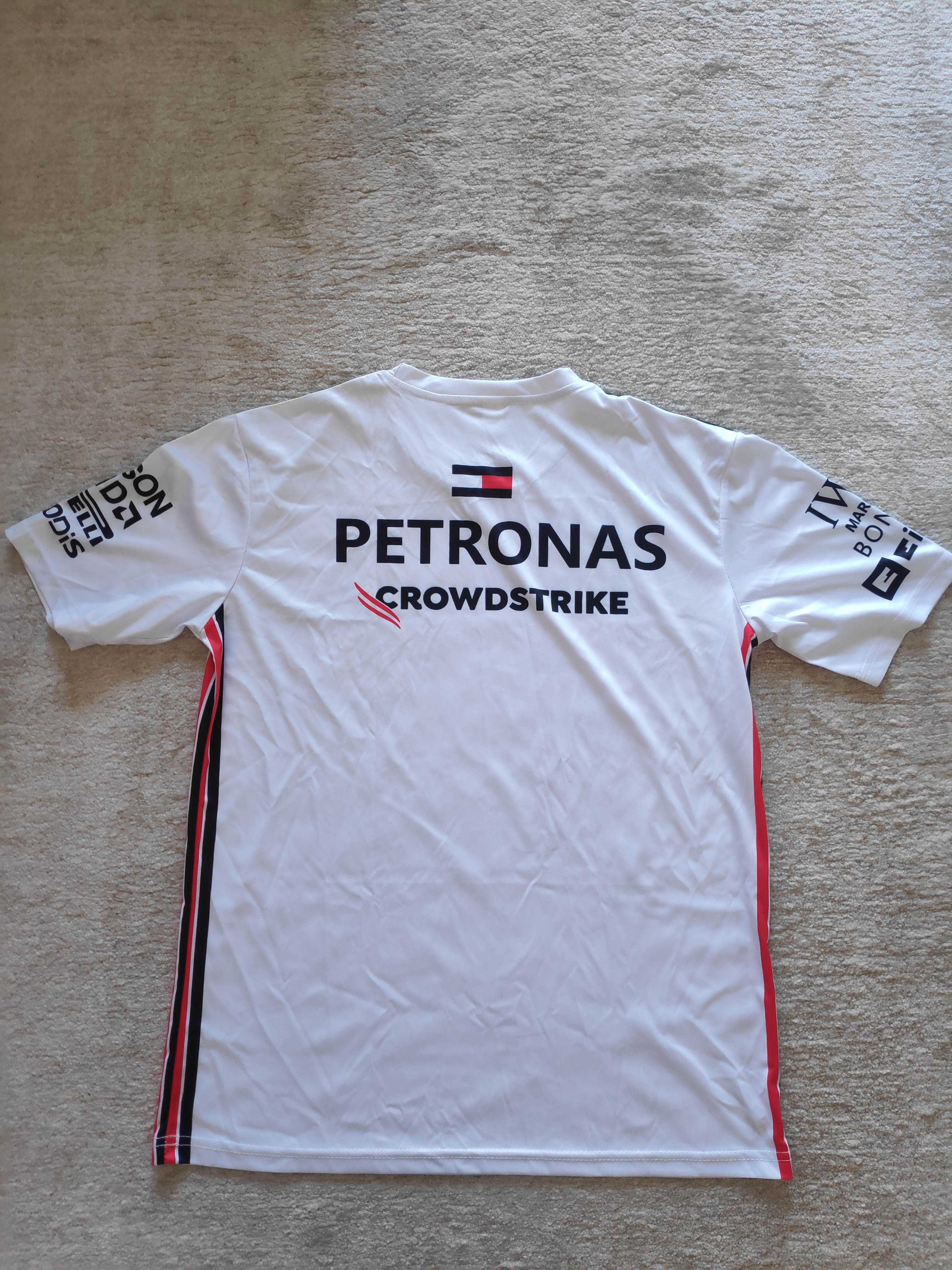 t-shirt mercedes-benz amg petronas