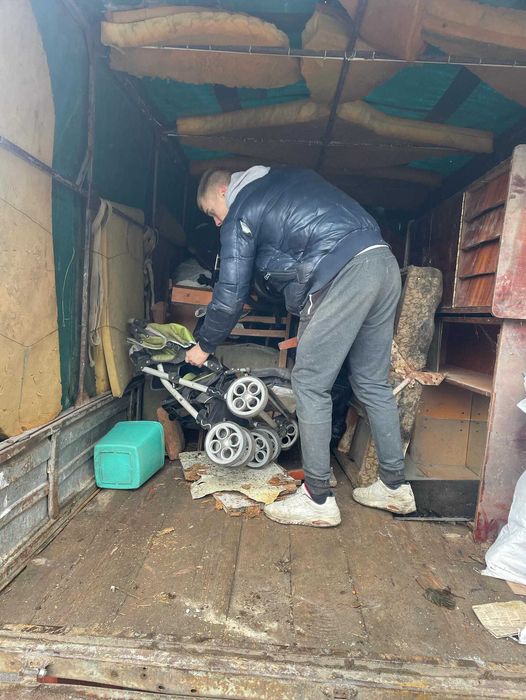 Вывоз строительного мусора,старой мебели,хлама,газель 2т,грузчики