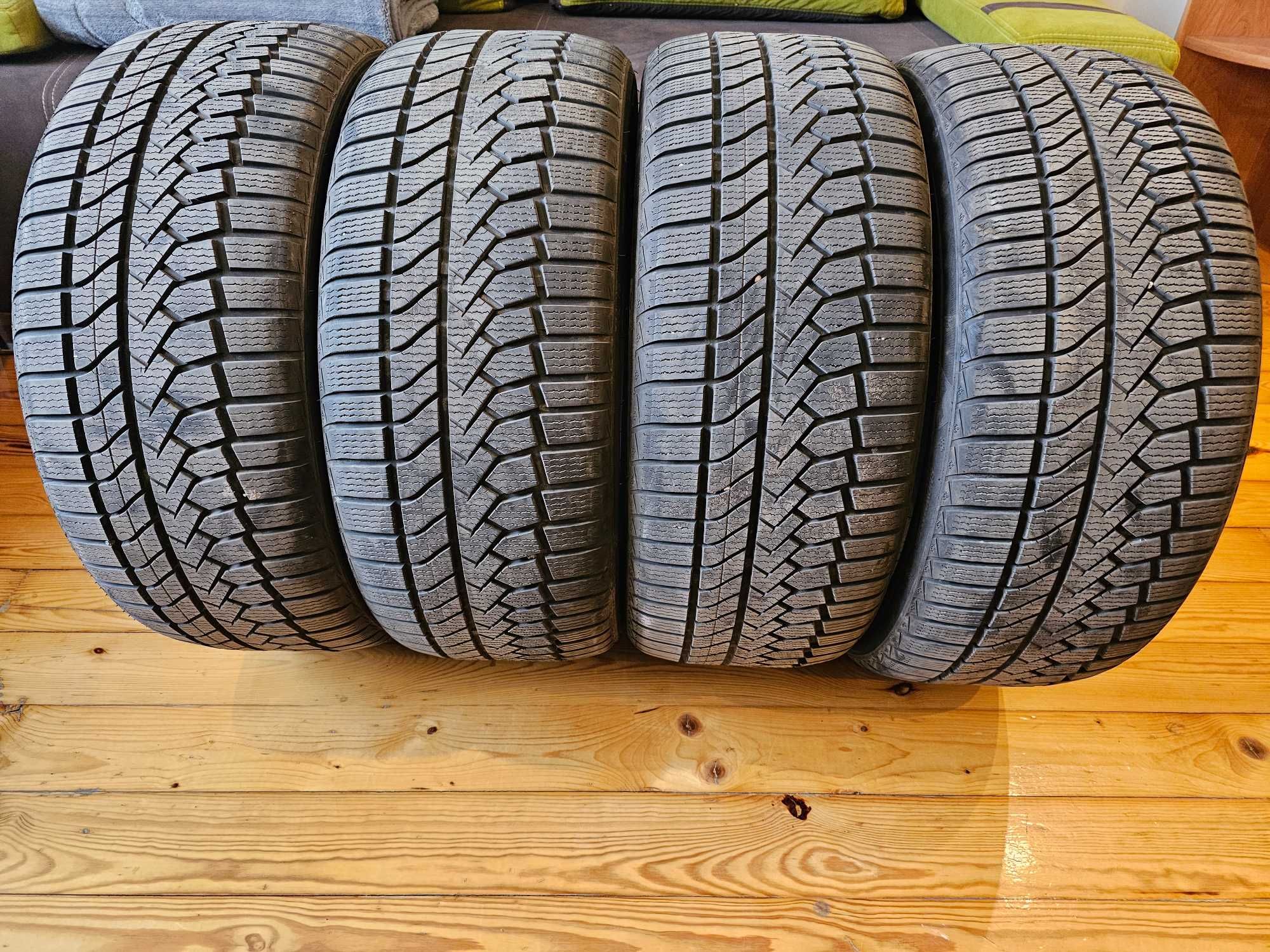 4 Zimowe opony Goodride ZuperSnow Z-507 235/40 R19