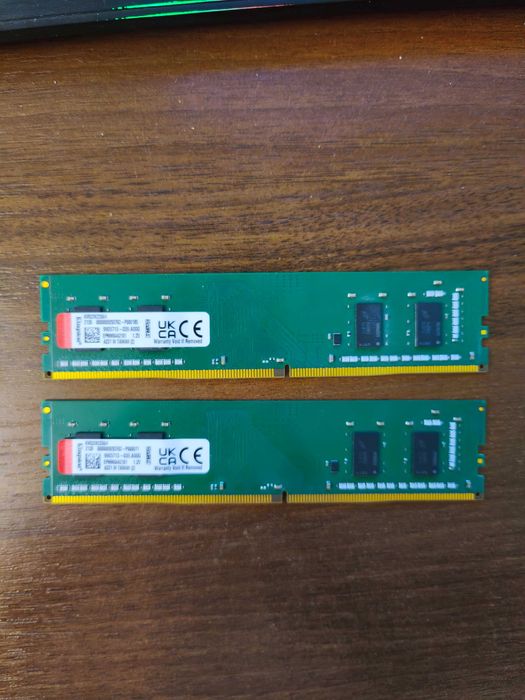 Продам оперативну пам’ять Kingston 8 ГБ (2×4 GB) DDR4-3200