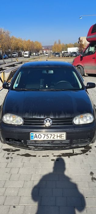 Гольф 4 темно-синій