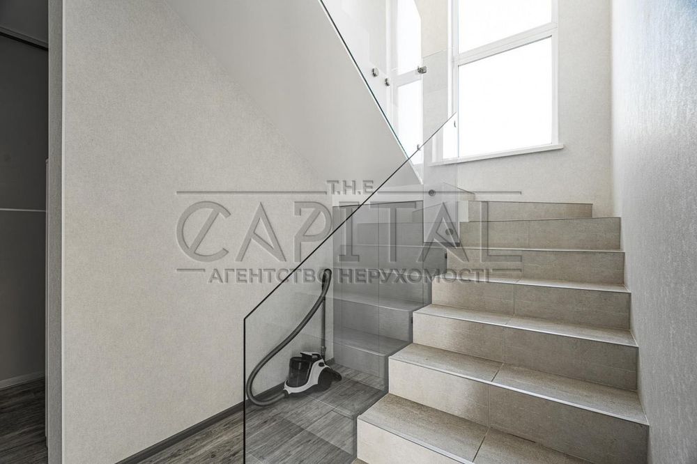 Продаж Будинку з Ремонтом, в 5 хв від Києва, Гатне