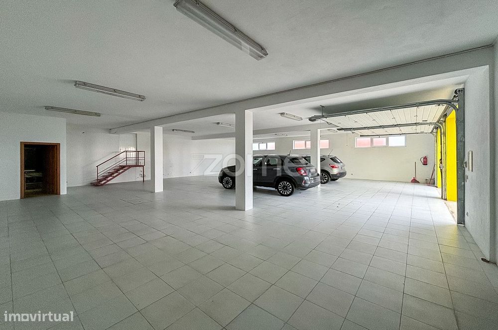 Moradia T7 com Piscina, jardim em Celorico de Basto a 10 mts Amarante.