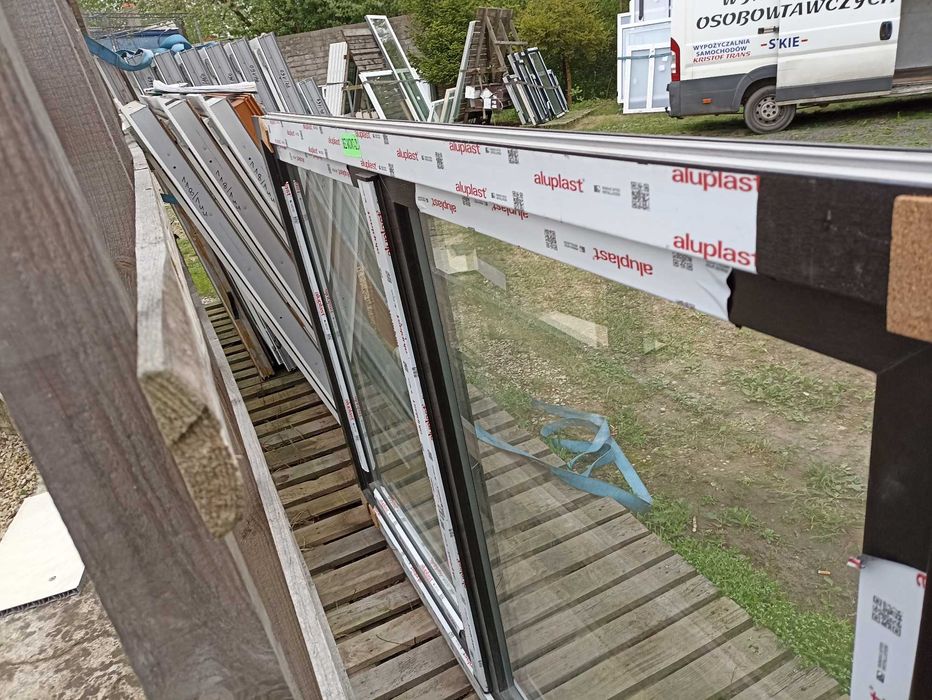 Okno pcv 196/131 brąz ciemny ruchomy słupek