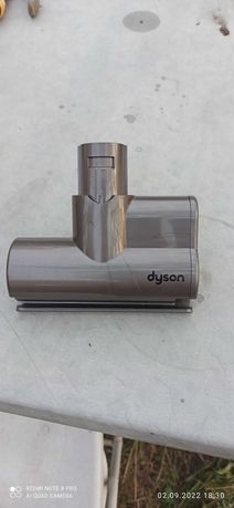 Продам щётку для пылесоса Dyson