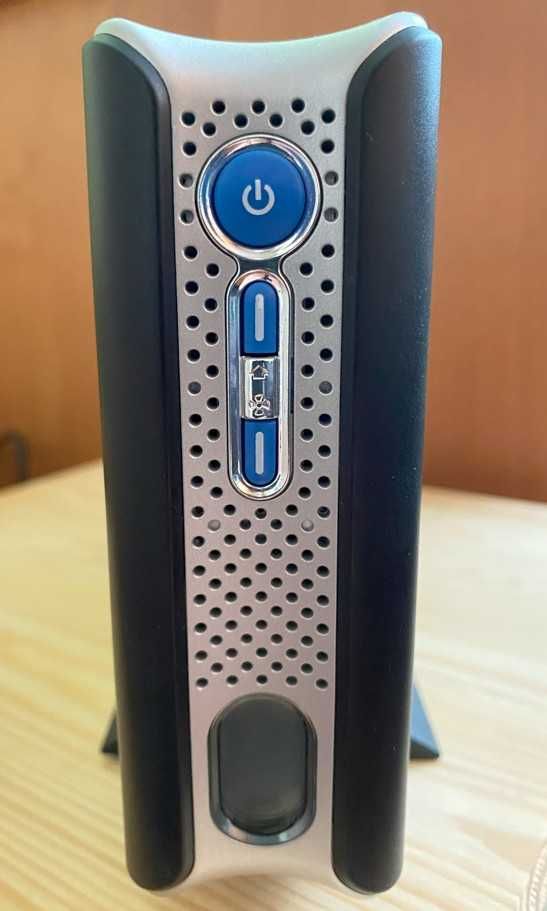 Komputer PC - Intel Core i7 (4/8), 32GB RAM, SSD, HDD, eSATA HDD