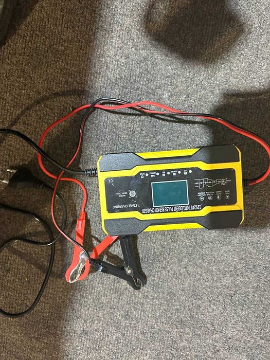 Зарядное устройство для автомобильного аккумулятора 12V 10 A 24 V 5 A