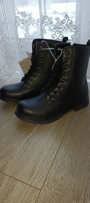 Nowe buty botki trapery damskie młodzieżowe 39 czarne