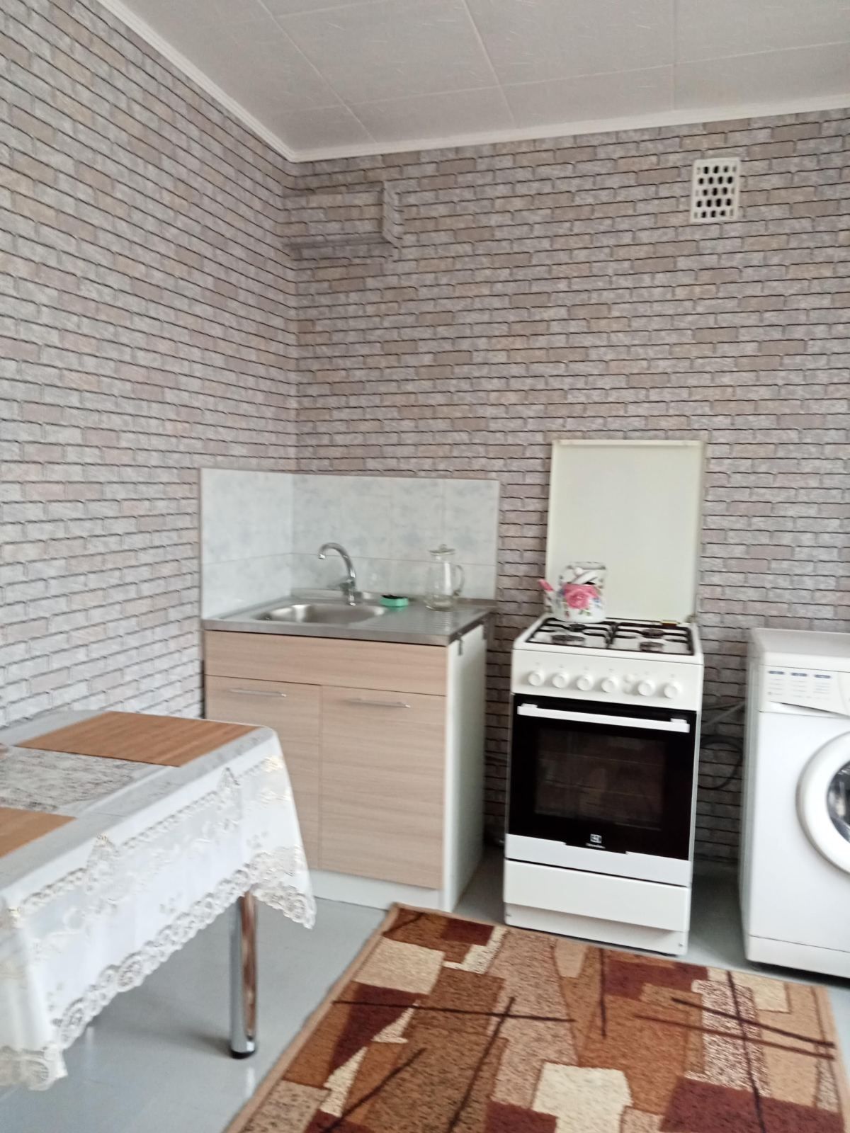 Оренда квартири на Соцмісті